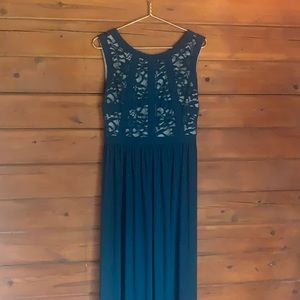 Morgan & Co Green Maxi Dress